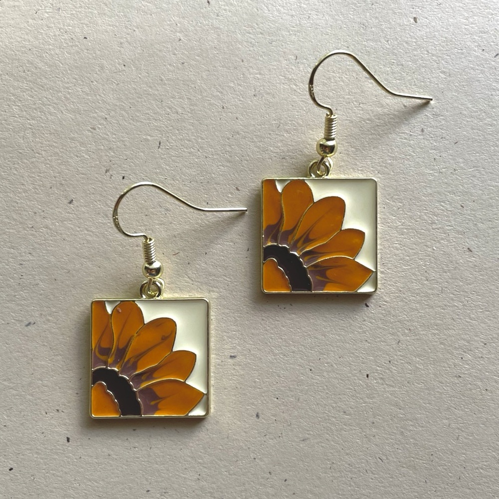 Gold Square Sunflower Earrings